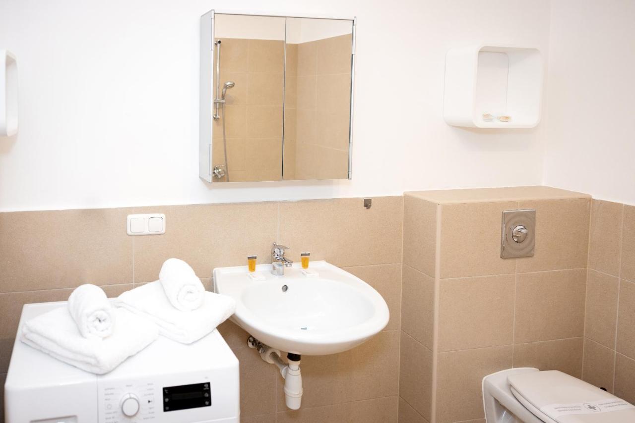 Premium 80 M2 Apartment - Free Parking Wiedeń Zewnętrze zdjęcie